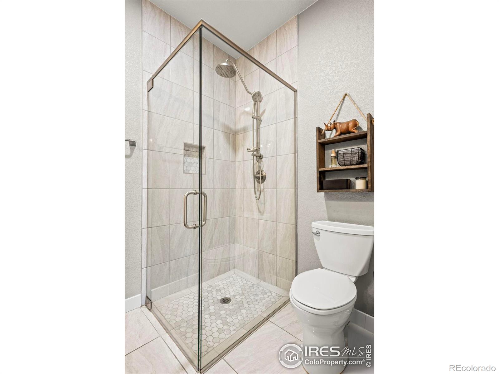 MLS Image #23 for 6240 w 24th avenue,edgewater, Colorado