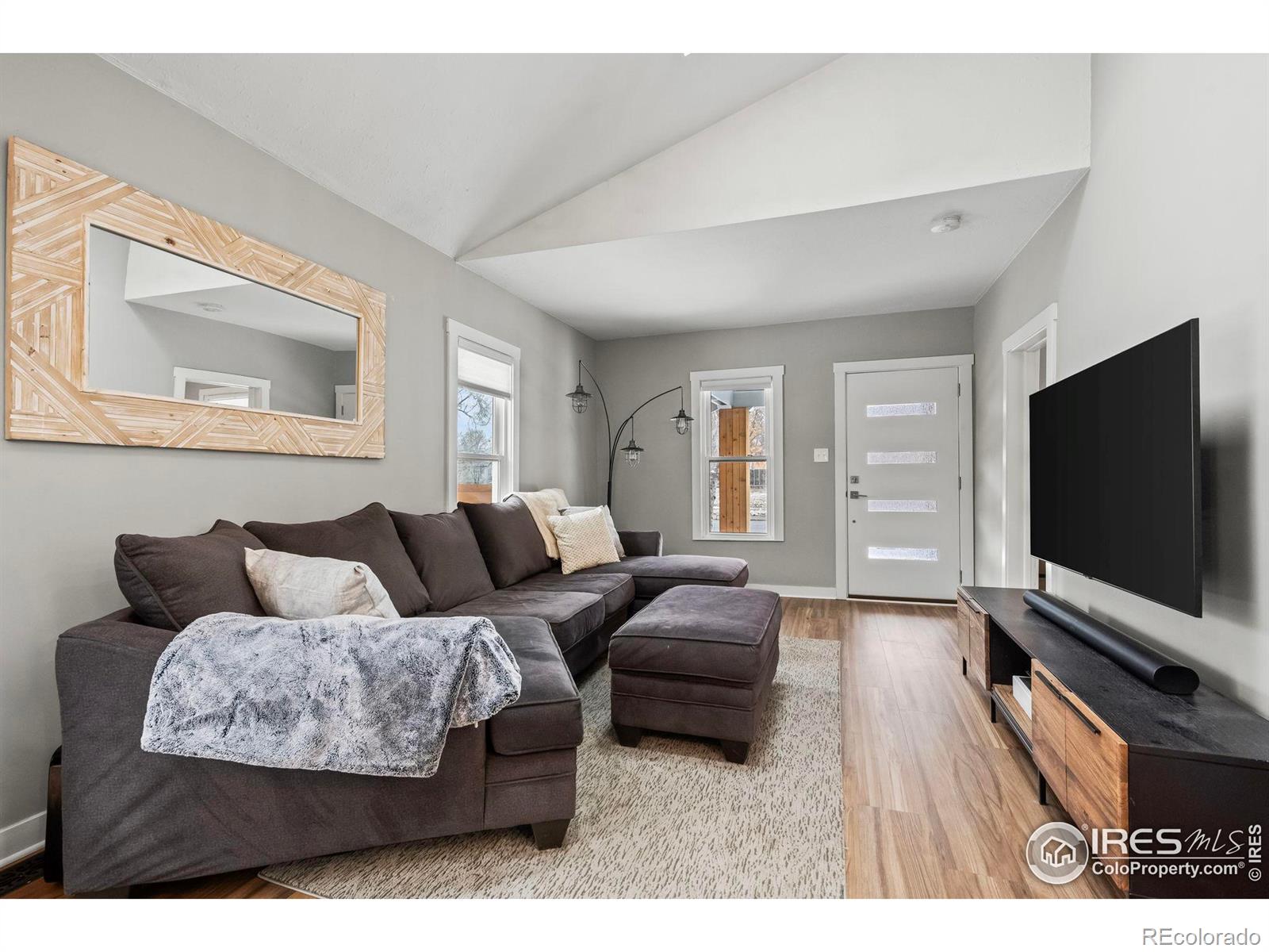 MLS Image #3 for 6240 w 24th avenue,edgewater, Colorado