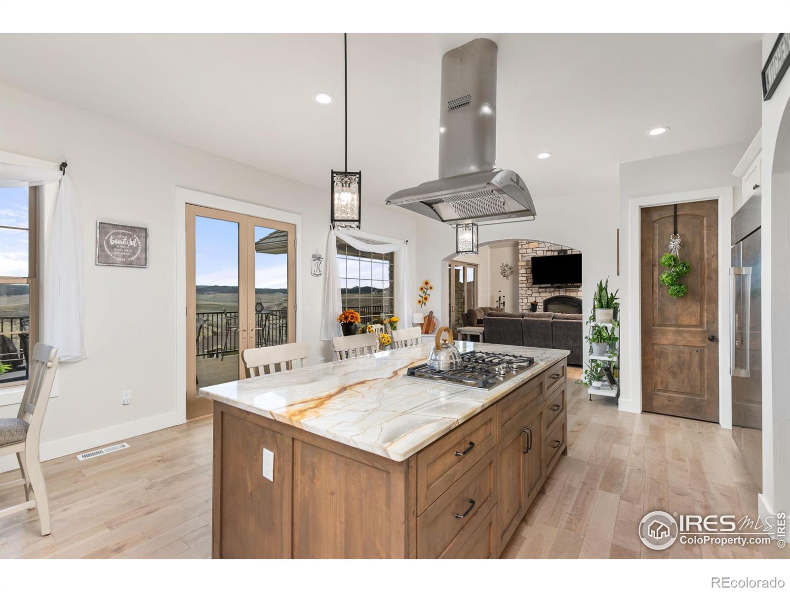 MLS Image #13 for 5489  country club drive,larkspur, Colorado