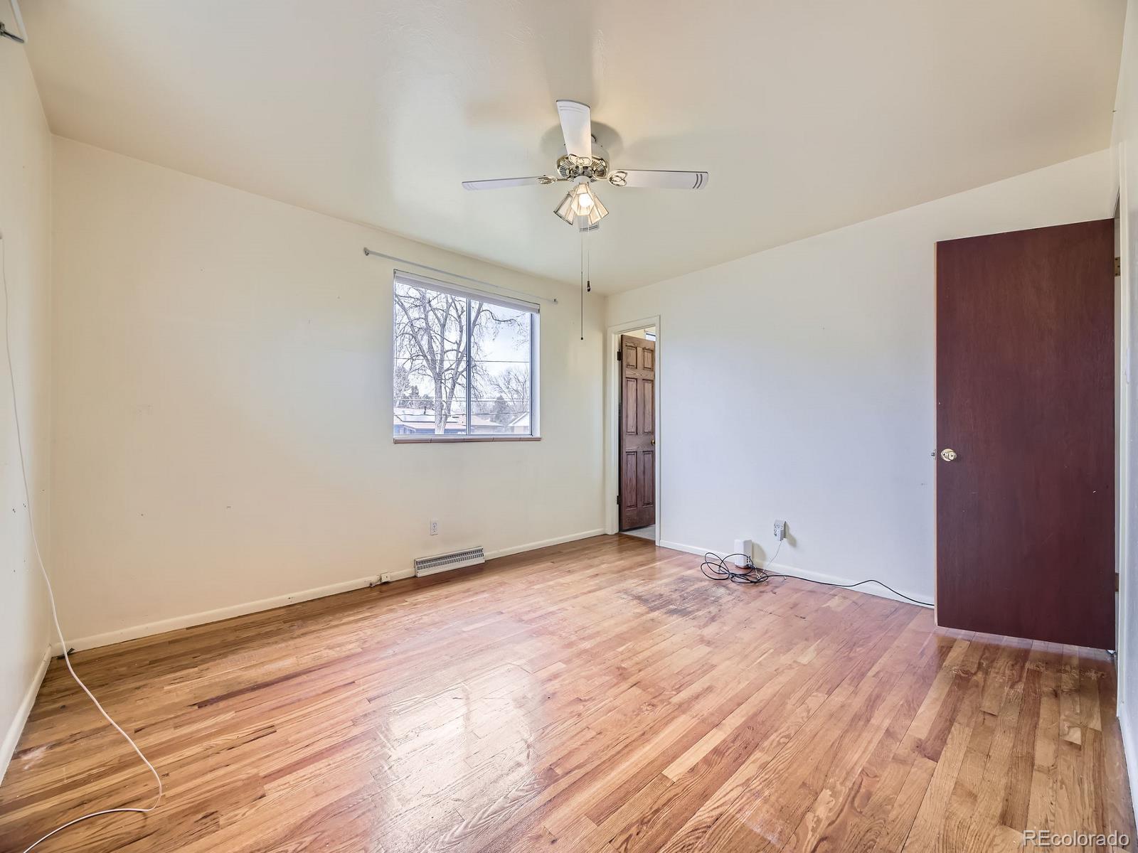 MLS Image #12 for 2893 s joslin court,denver, Colorado