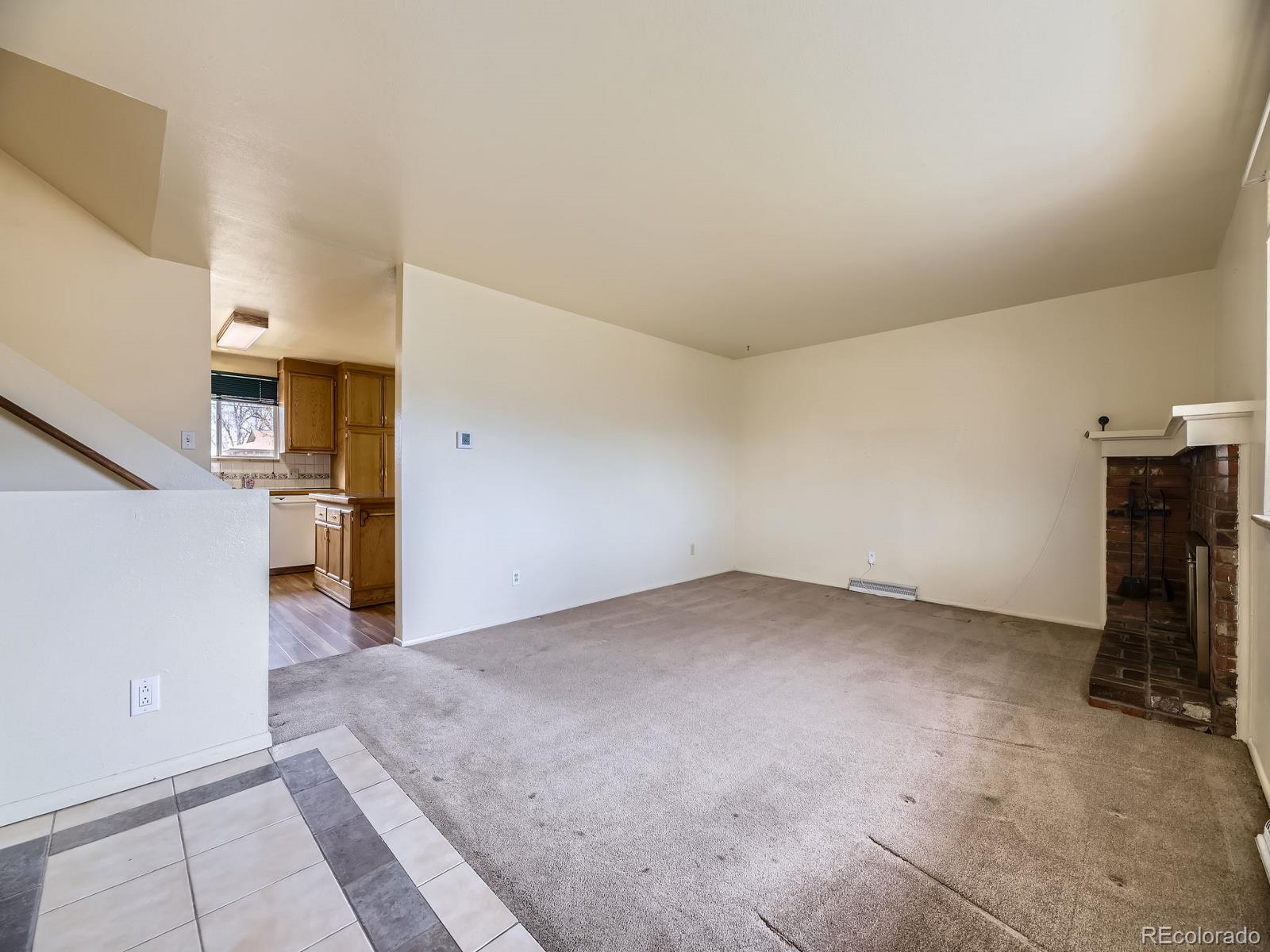 MLS Image #3 for 2893 s joslin court,denver, Colorado