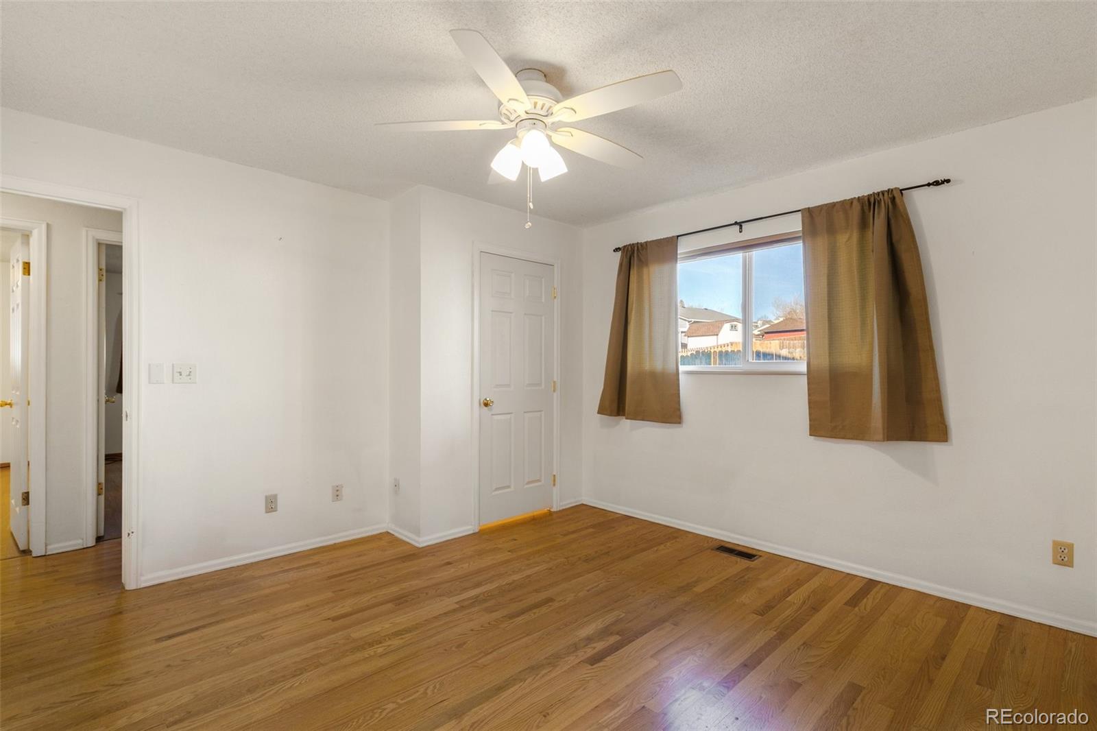 MLS Image #24 for 2318  distinctive drive,colorado springs, Colorado