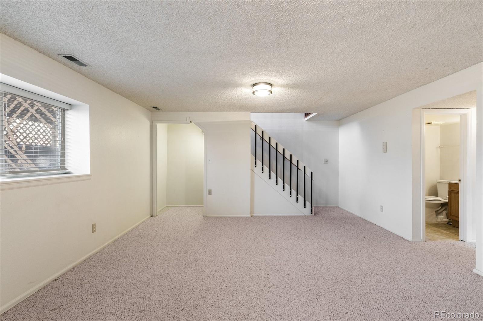 MLS Image #37 for 2318  distinctive drive,colorado springs, Colorado