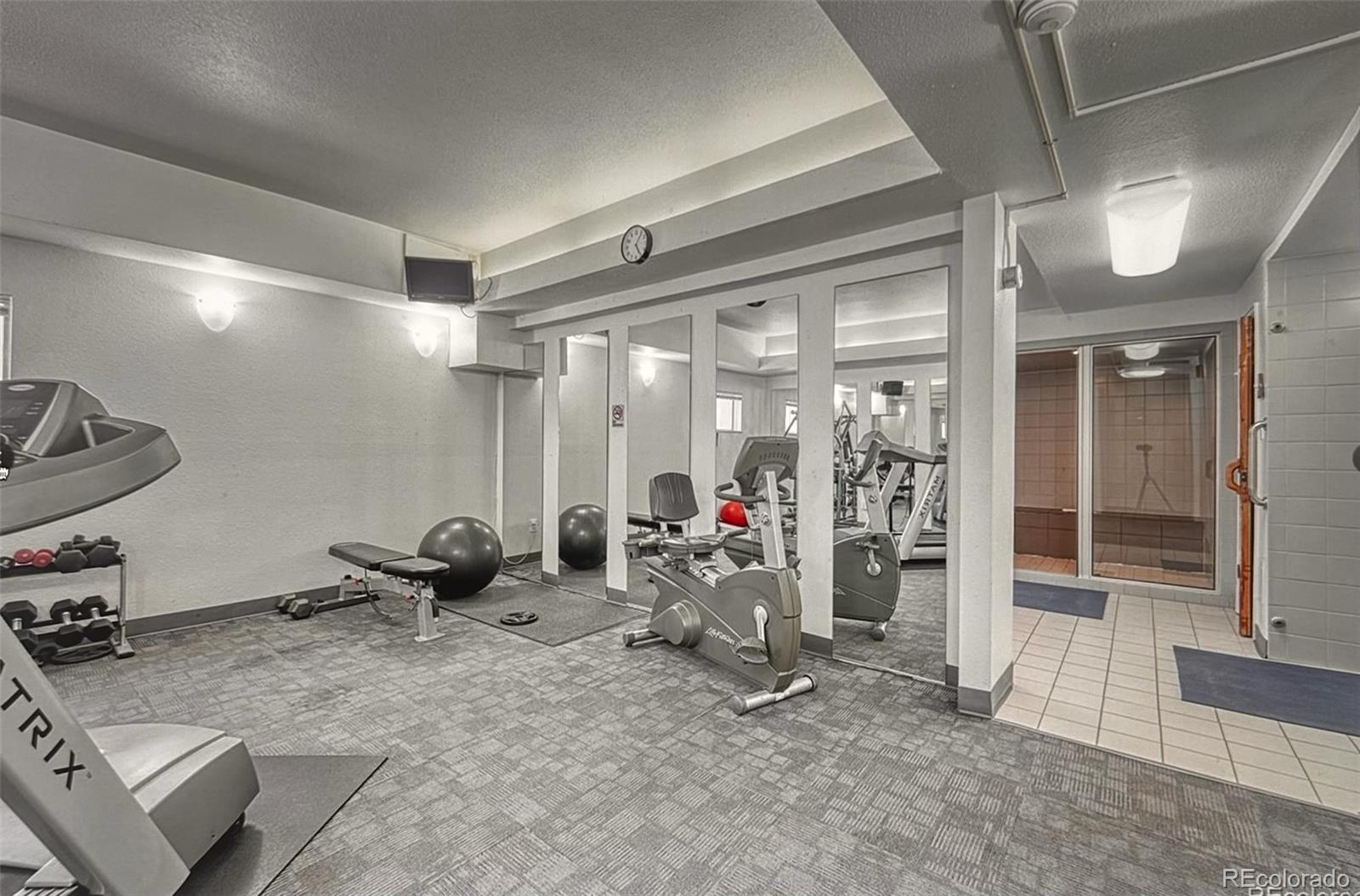 MLS Image #13 for 6940 e girard avenue,denver, Colorado