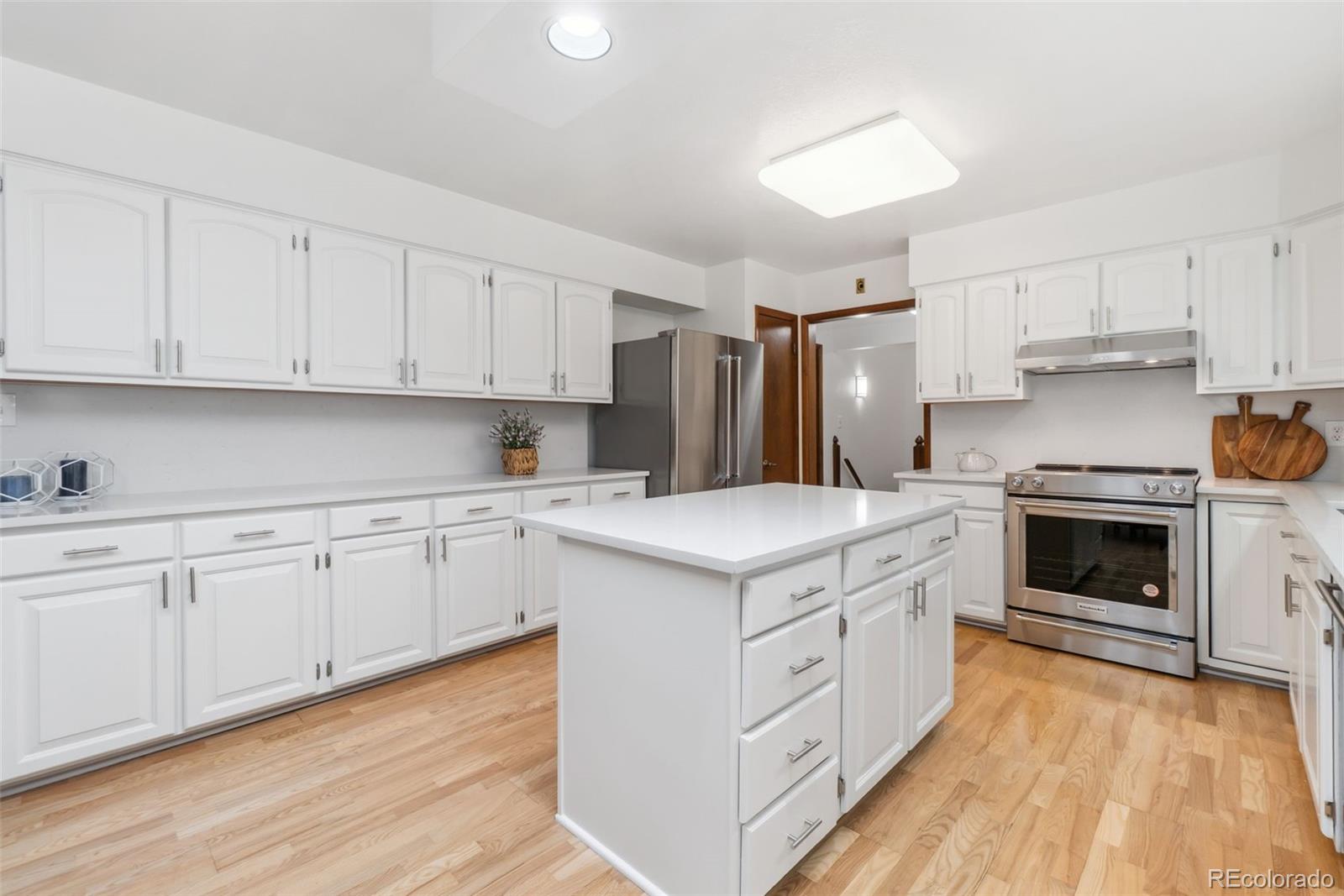 MLS Image #15 for 5819 w milan place,denver, Colorado