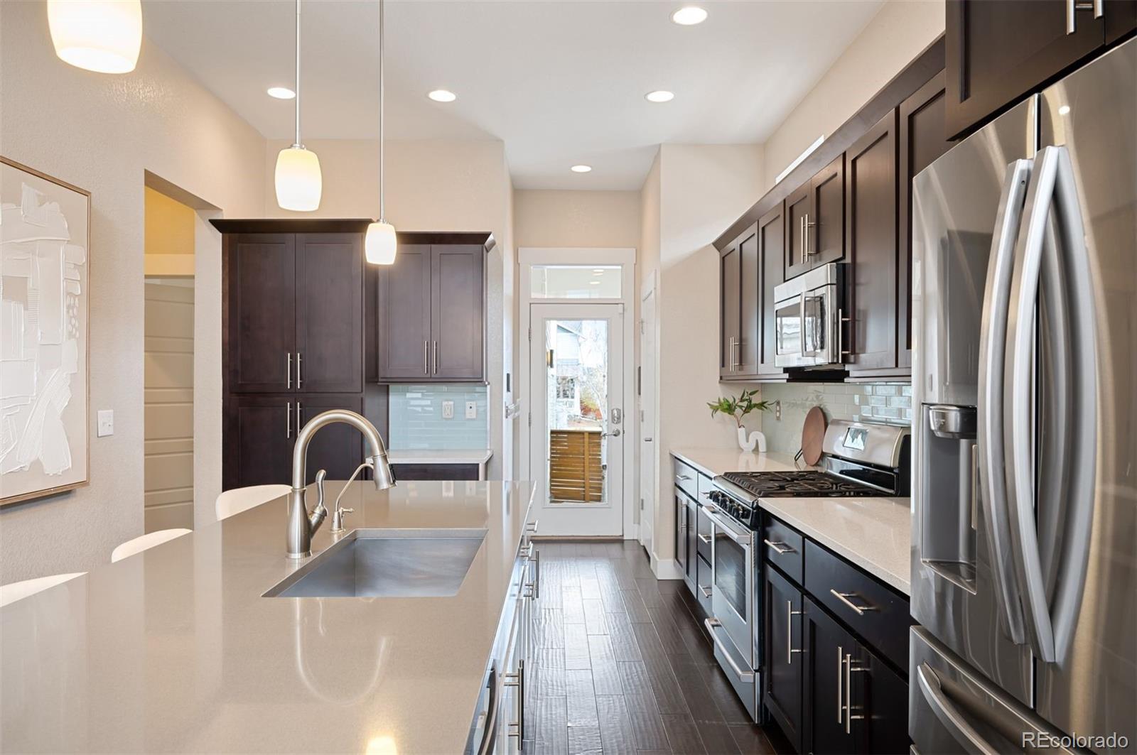 MLS Image #12 for 5050  akron street,denver, Colorado