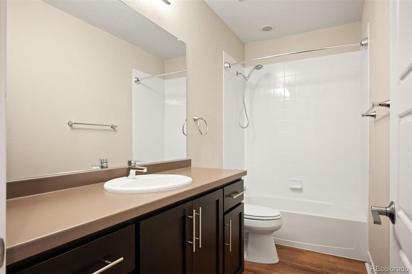 MLS Image #23 for 5050  akron street,denver, Colorado
