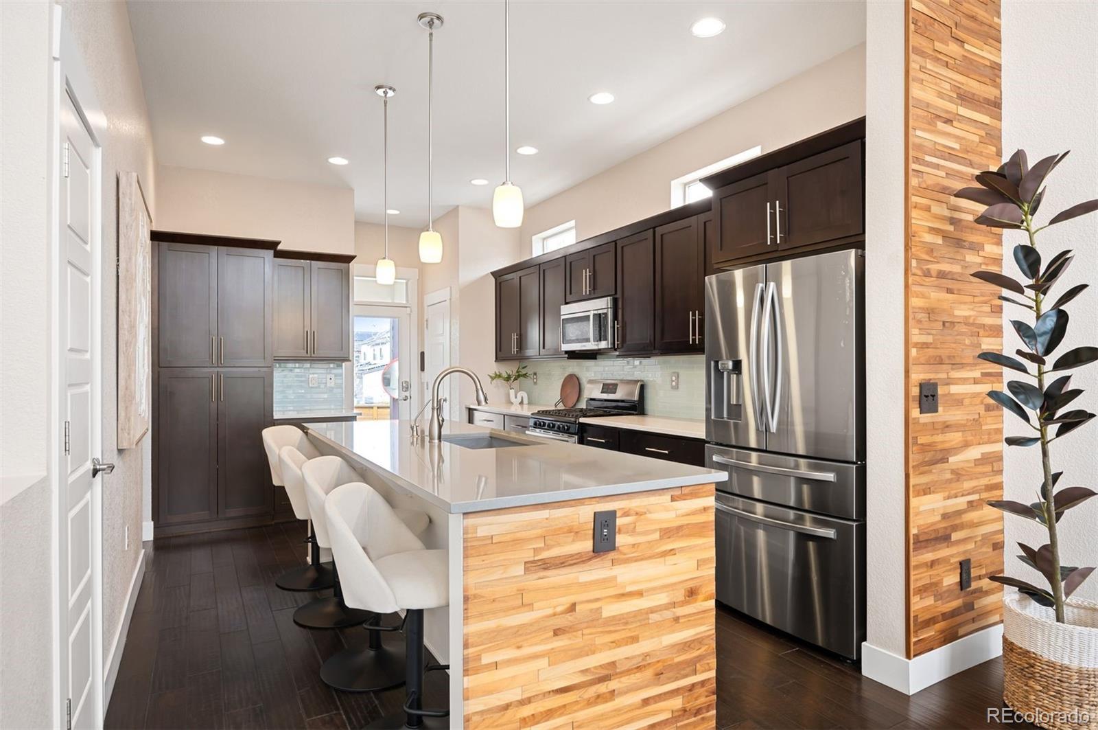 MLS Image #9 for 5050  akron street,denver, Colorado