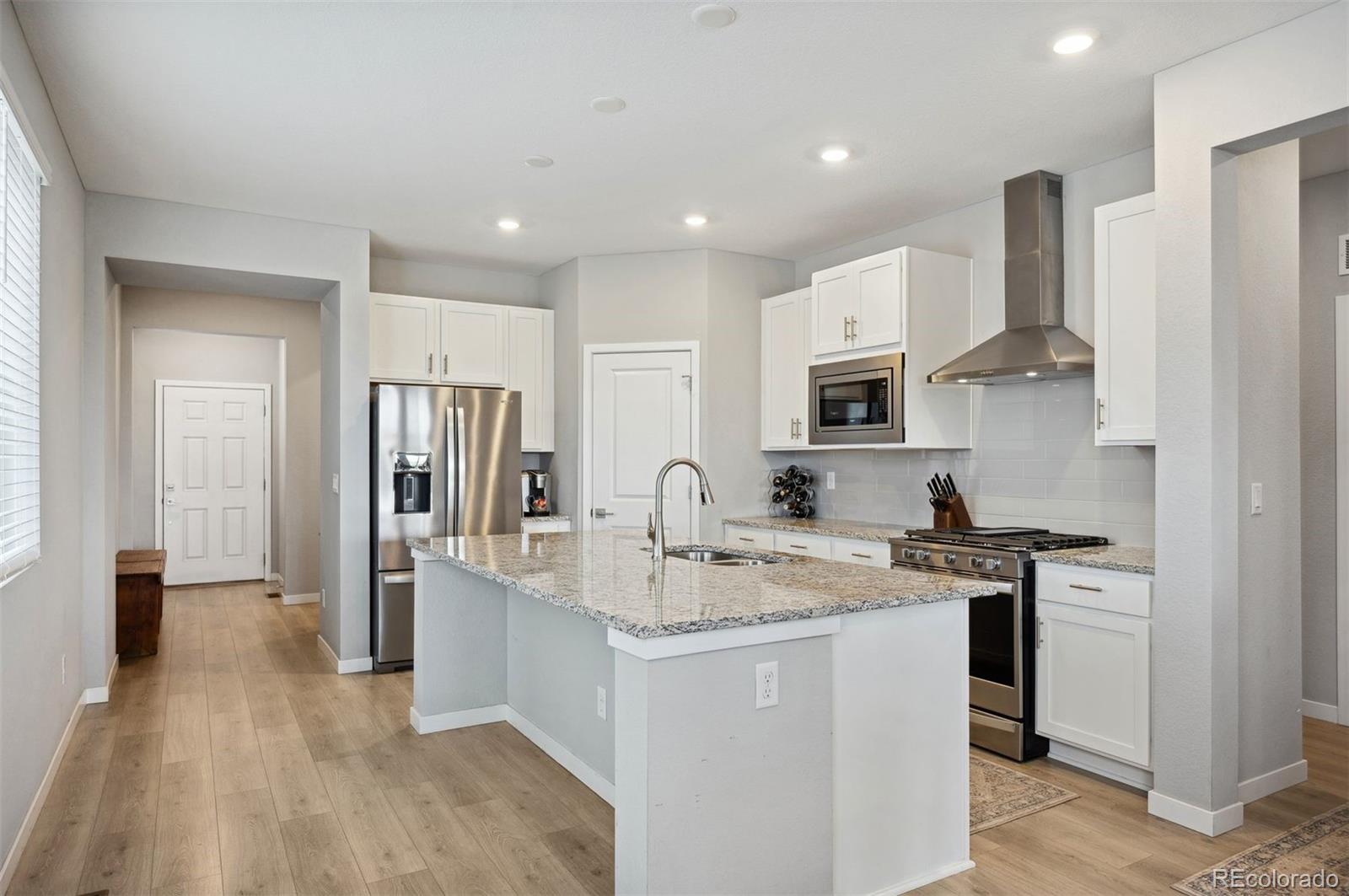 MLS Image #5 for 8346  mount kataka street,littleton, Colorado