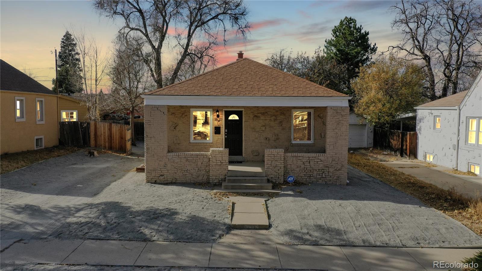 MLS Image #2 for 1621  trenton street,denver, Colorado