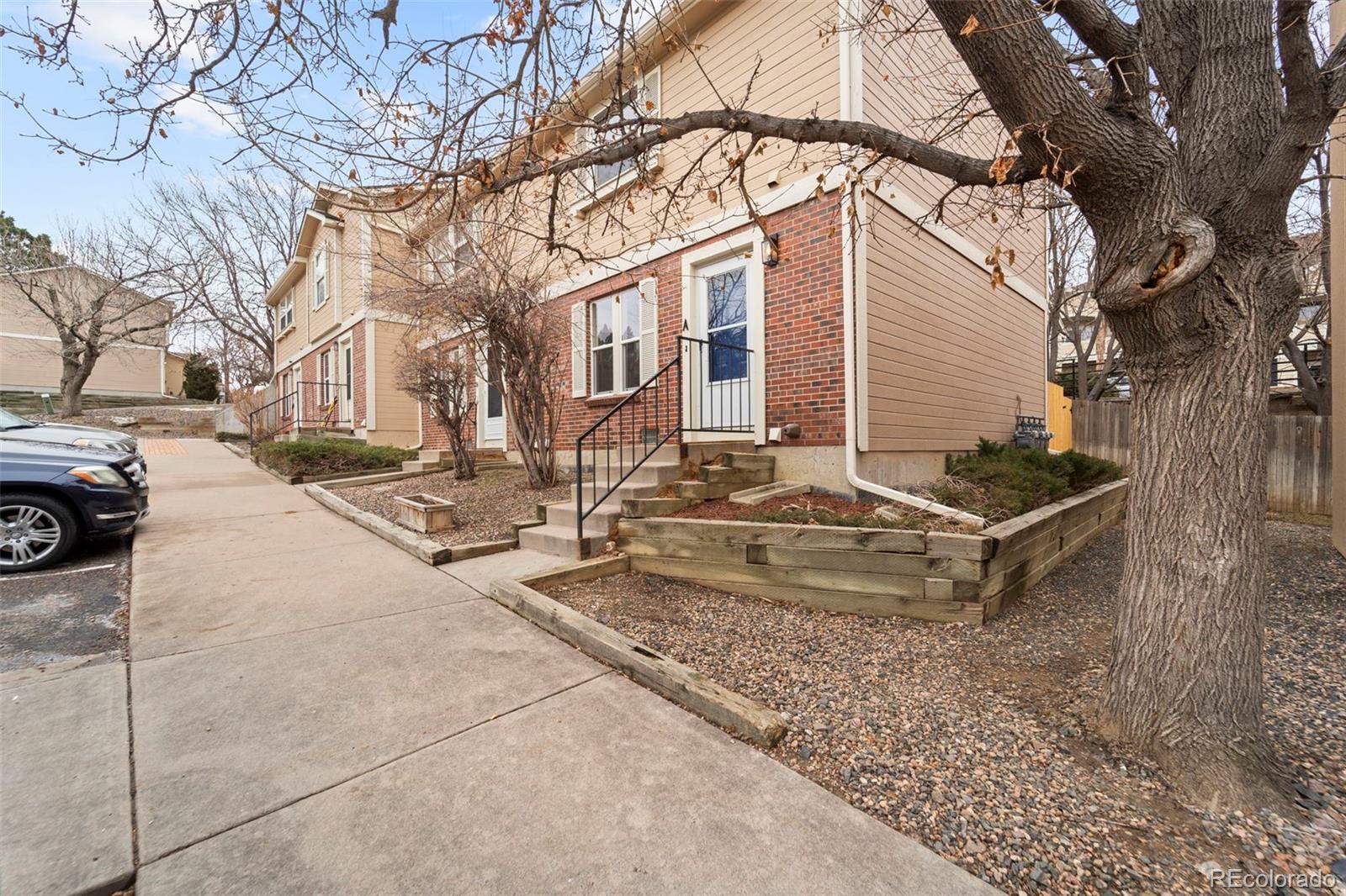 MLS Image #2 for 1545 s ouray circle,aurora, Colorado