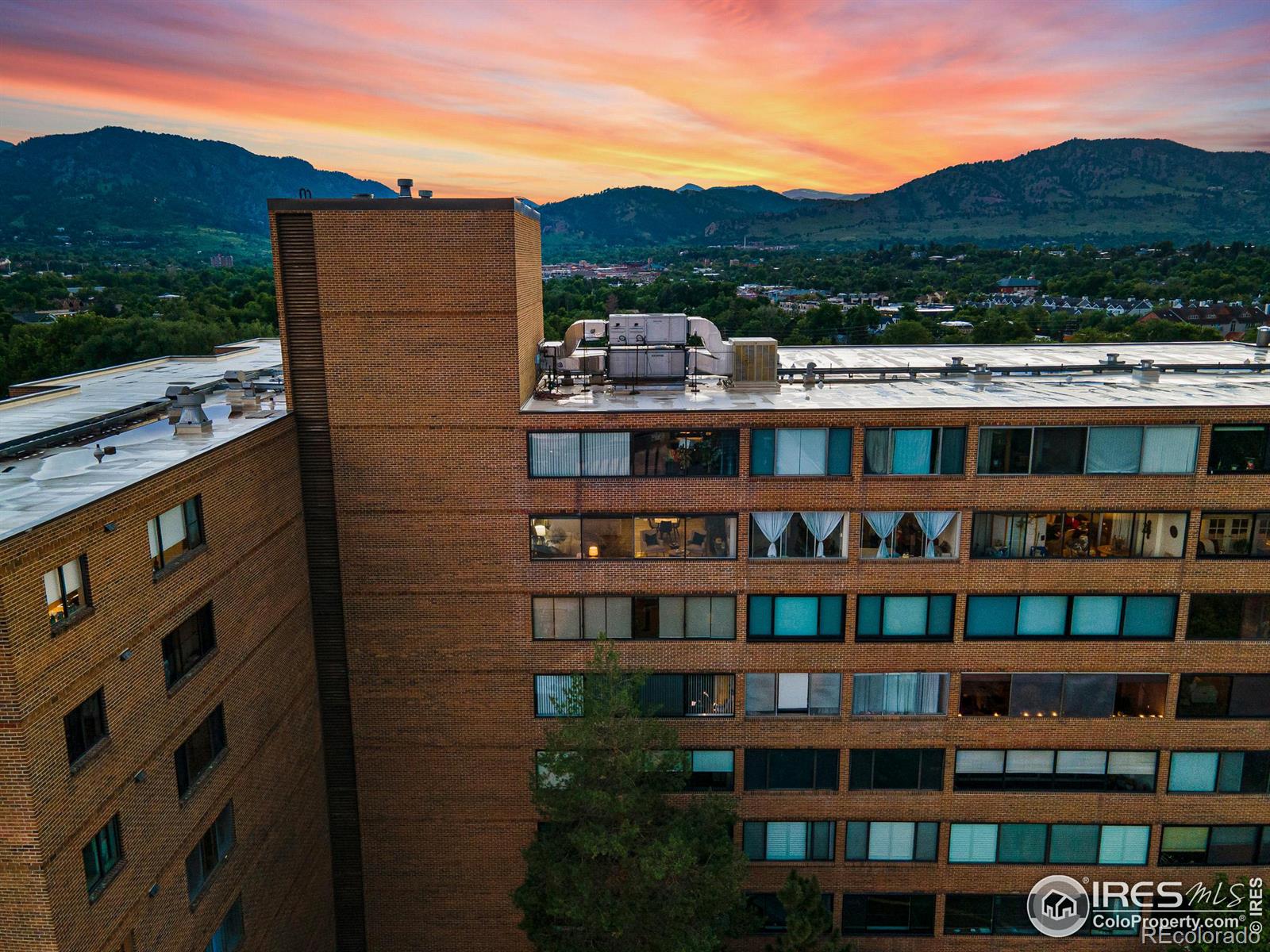 MLS Image #32 for 1850  folsom street,boulder, Colorado