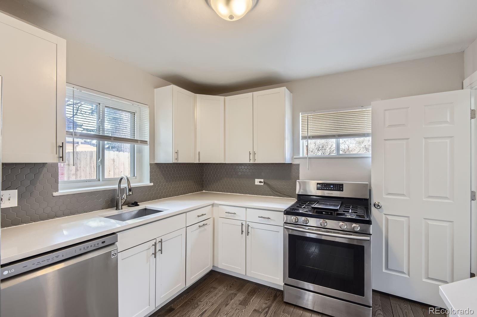 MLS Image #9 for 3385  olive street,denver, Colorado