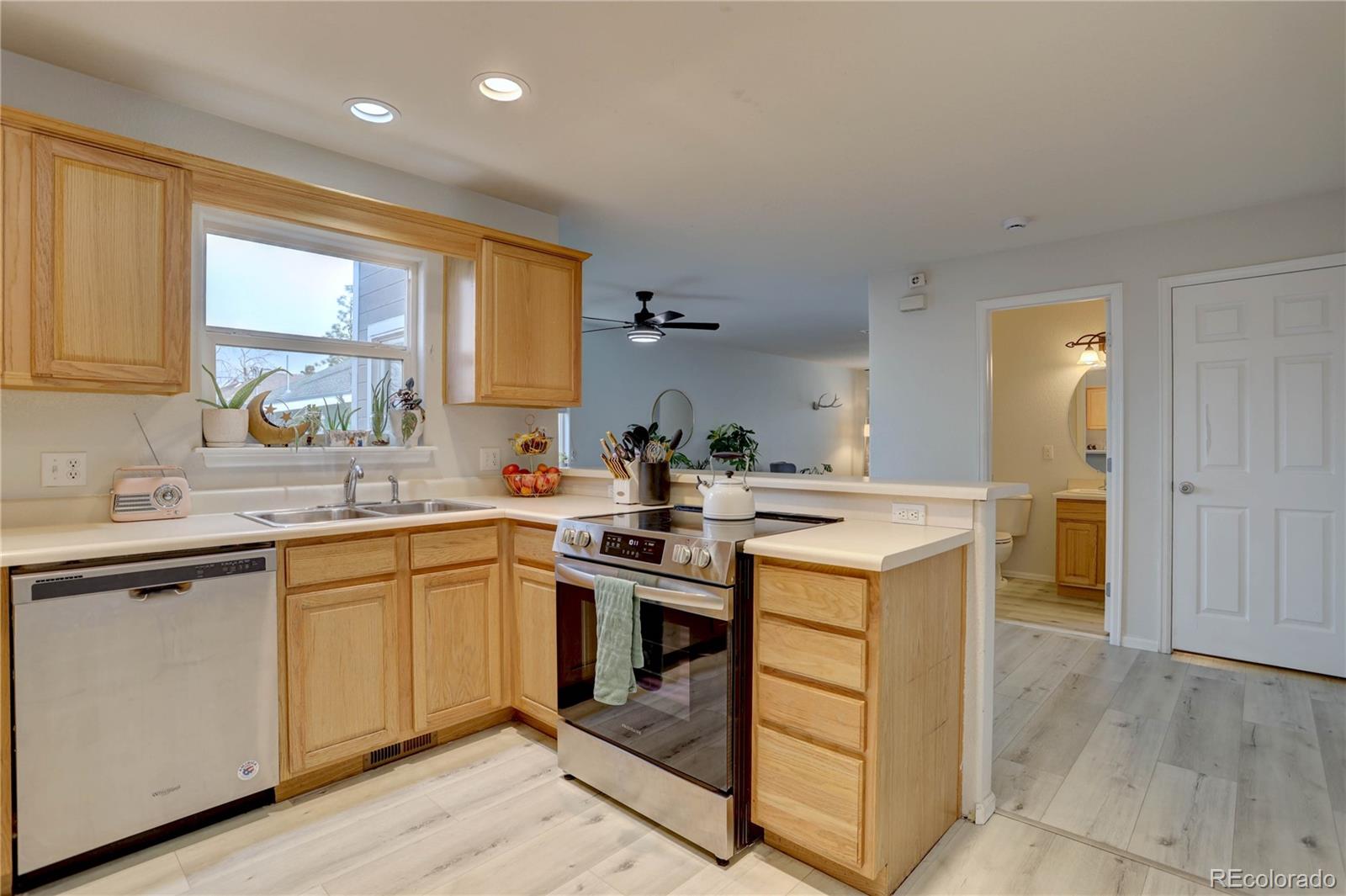 MLS Image #7 for 2283 s bannock street,denver, Colorado