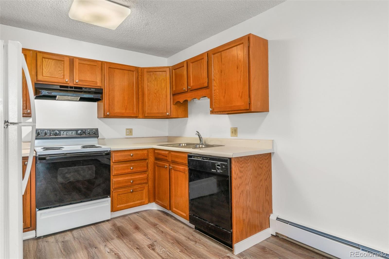 MLS Image #4 for 3022 s wheeling way 109,aurora, Colorado