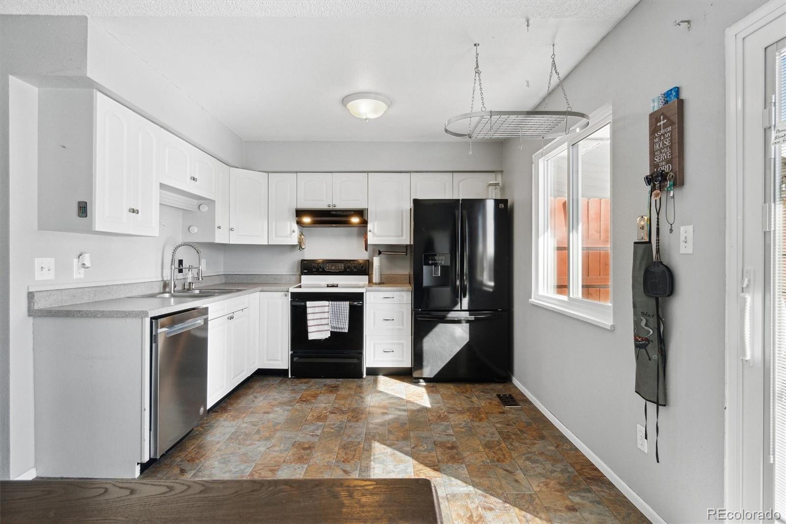 MLS Image #12 for 1009  milky way,thornton, Colorado