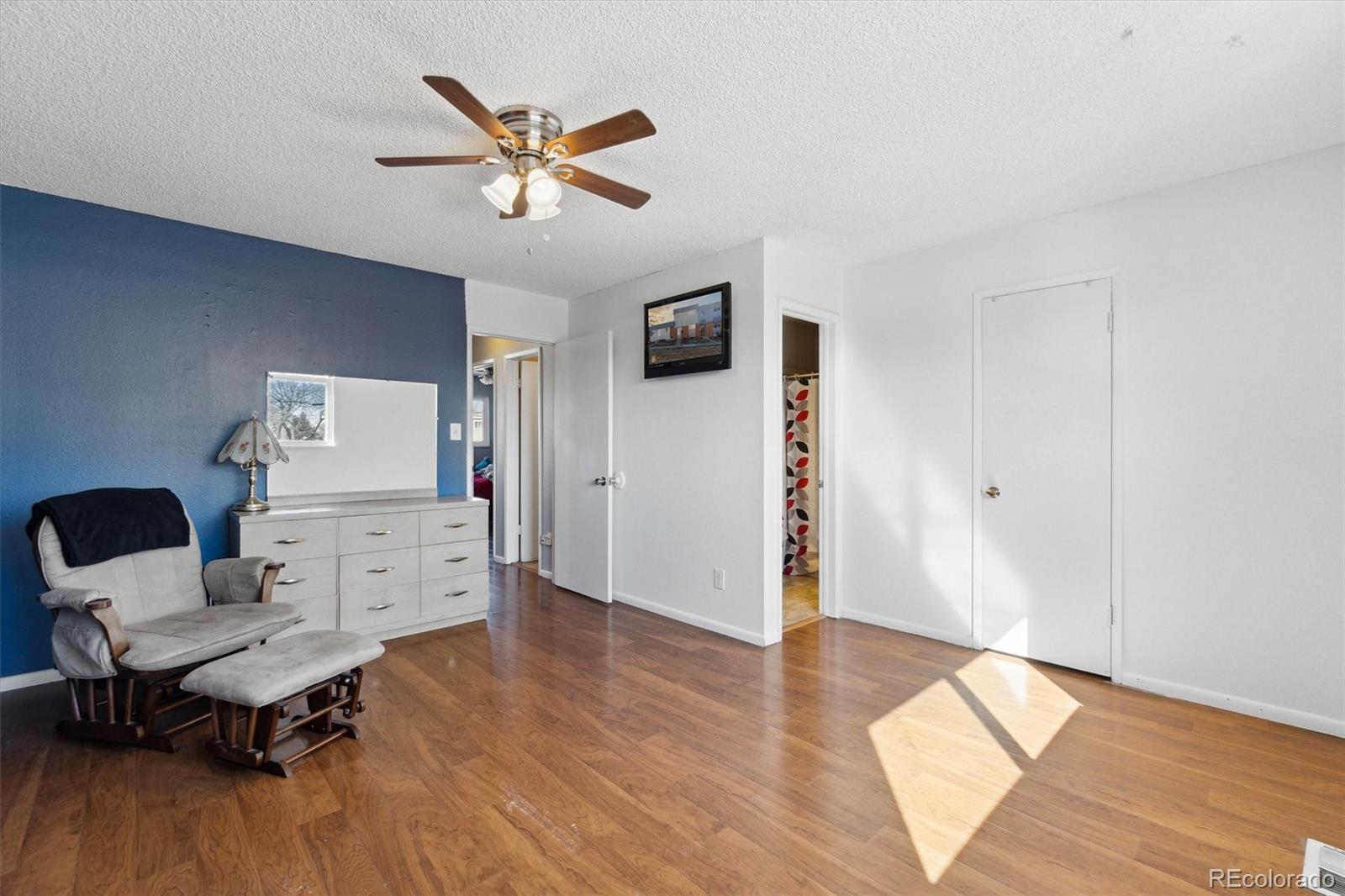 MLS Image #16 for 1009  milky way,thornton, Colorado