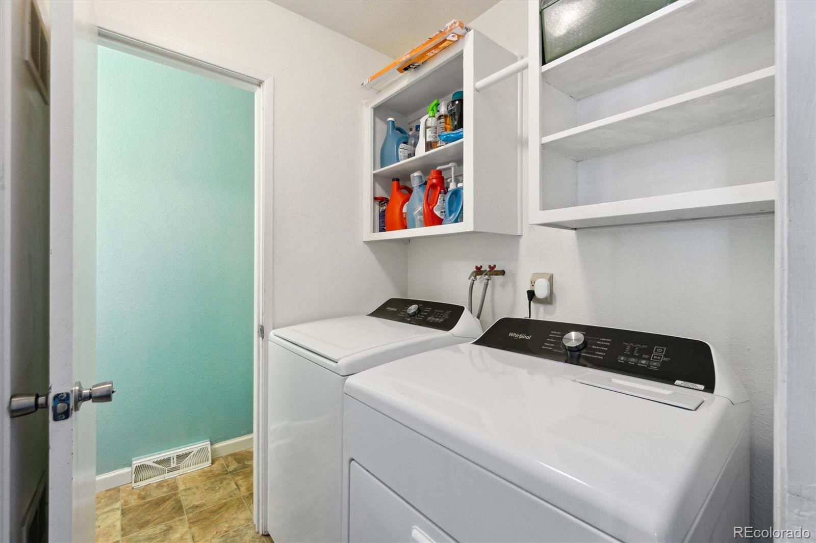 MLS Image #27 for 1009  milky way,thornton, Colorado