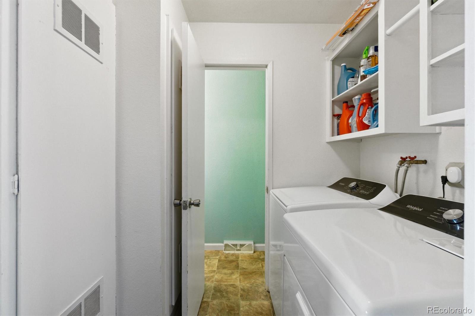 MLS Image #28 for 1009  milky way,thornton, Colorado