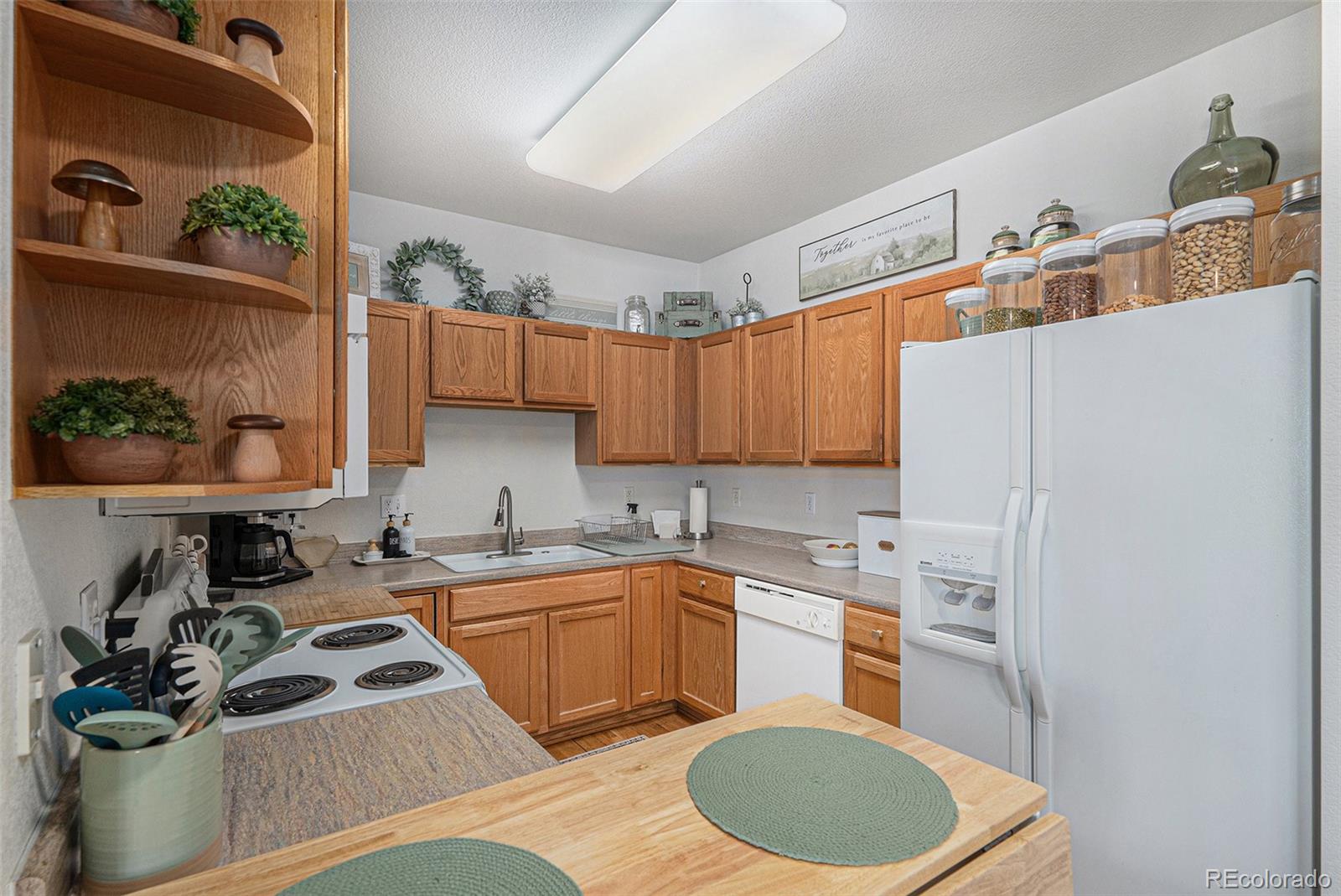 MLS Image #10 for 2896 w riverwalk circle a214,littleton, Colorado