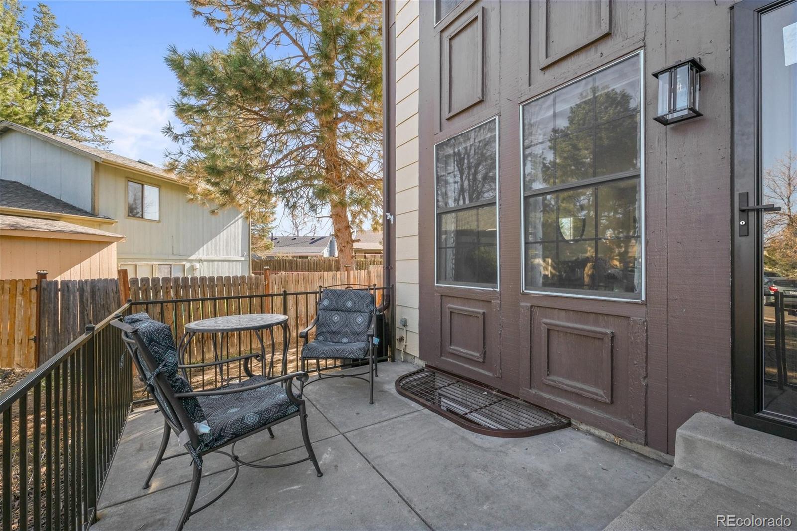 MLS Image #2 for 16532 e princeton place,aurora, Colorado