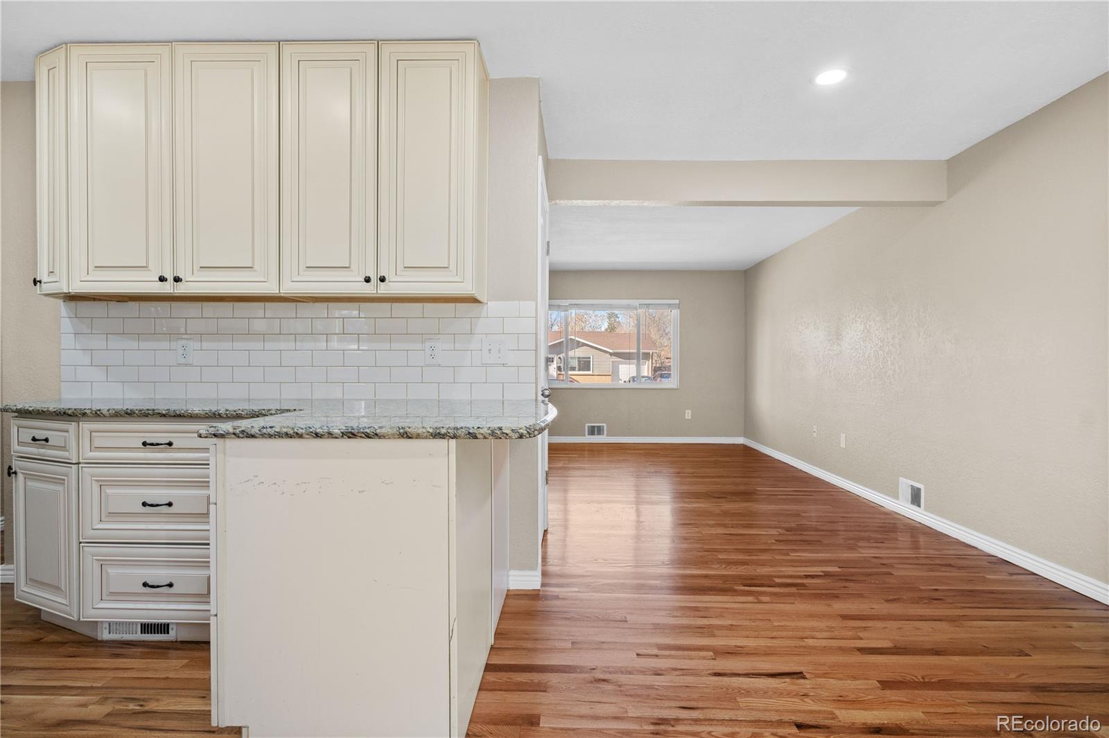 MLS Image #13 for 6359  brooks drive,arvada, Colorado