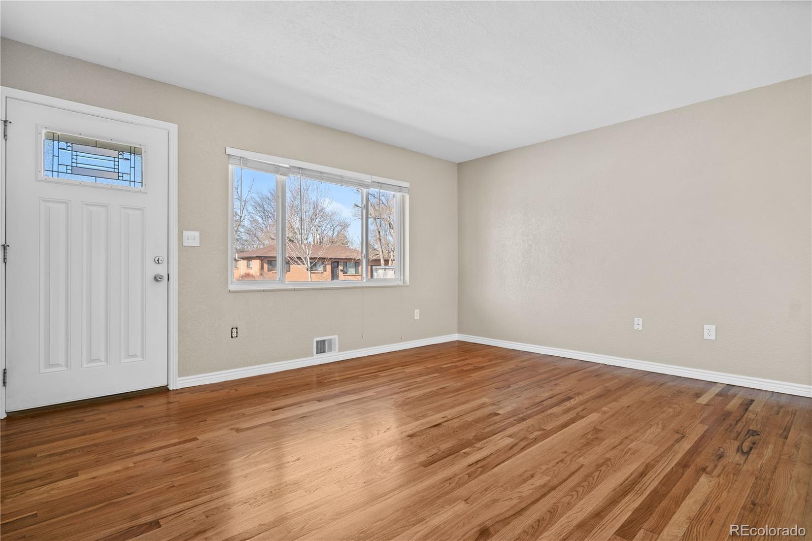 MLS Image #7 for 6359  brooks drive,arvada, Colorado