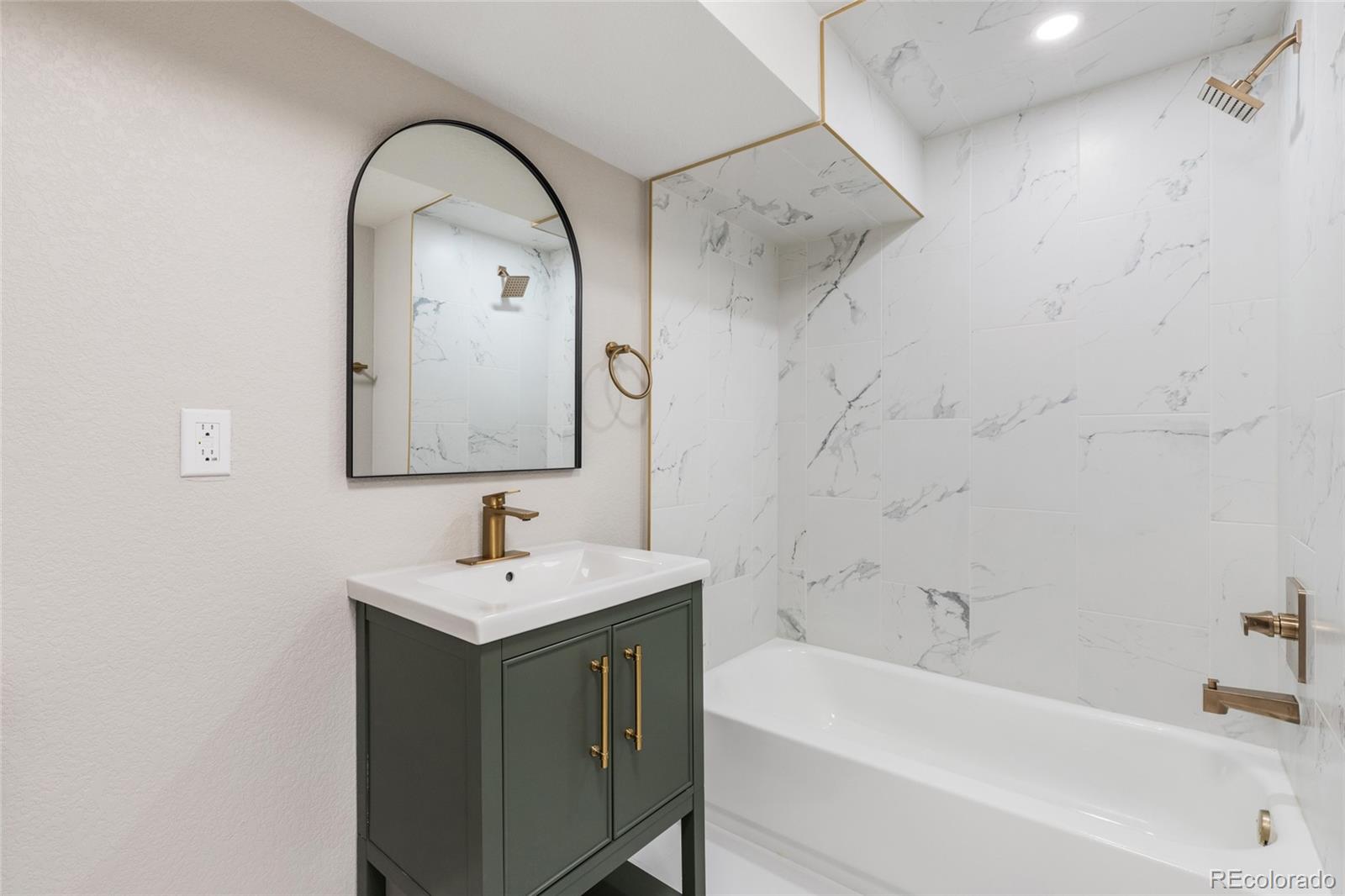 MLS Image #20 for 3210  magnolia street,denver, Colorado