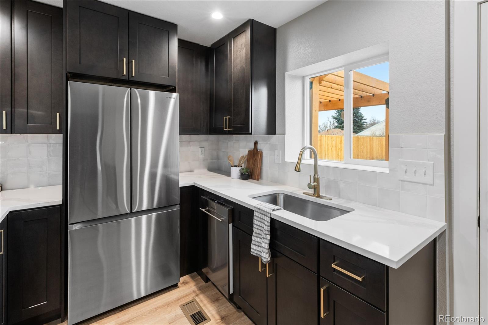 MLS Image #9 for 3210  magnolia street,denver, Colorado