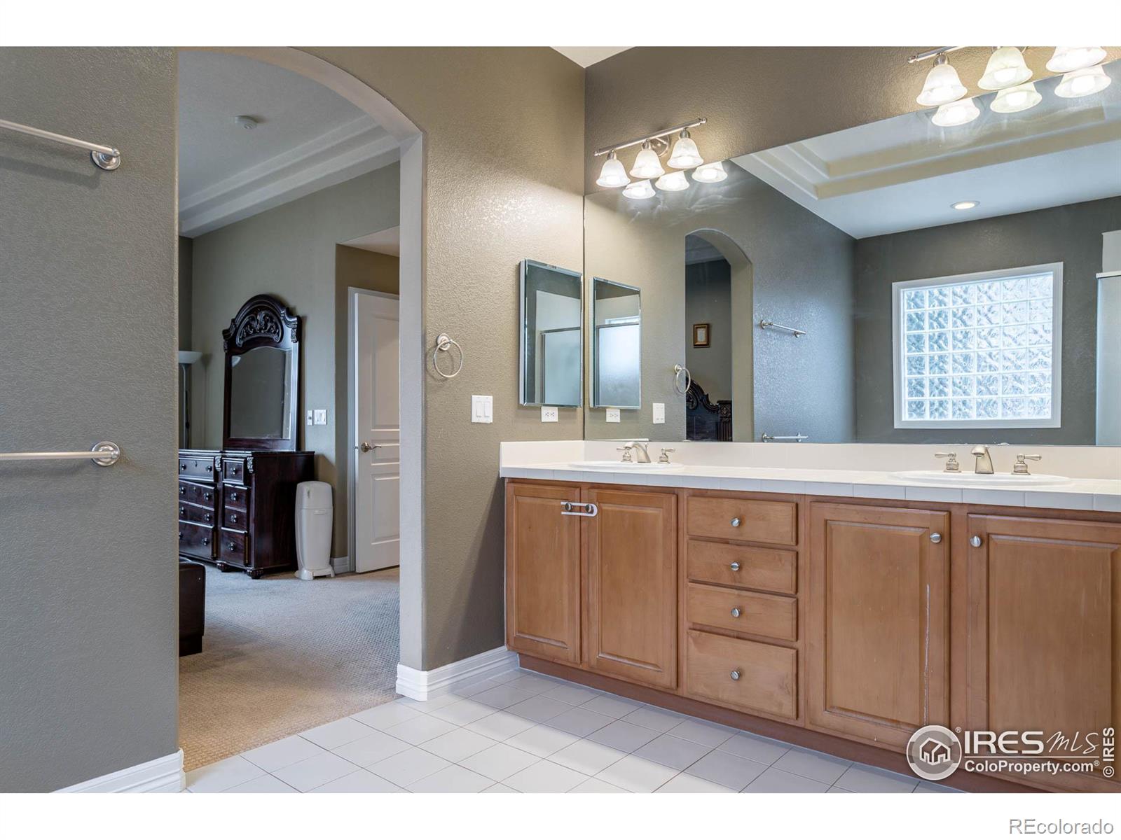 MLS Image #14 for 529  uinta way,denver, Colorado