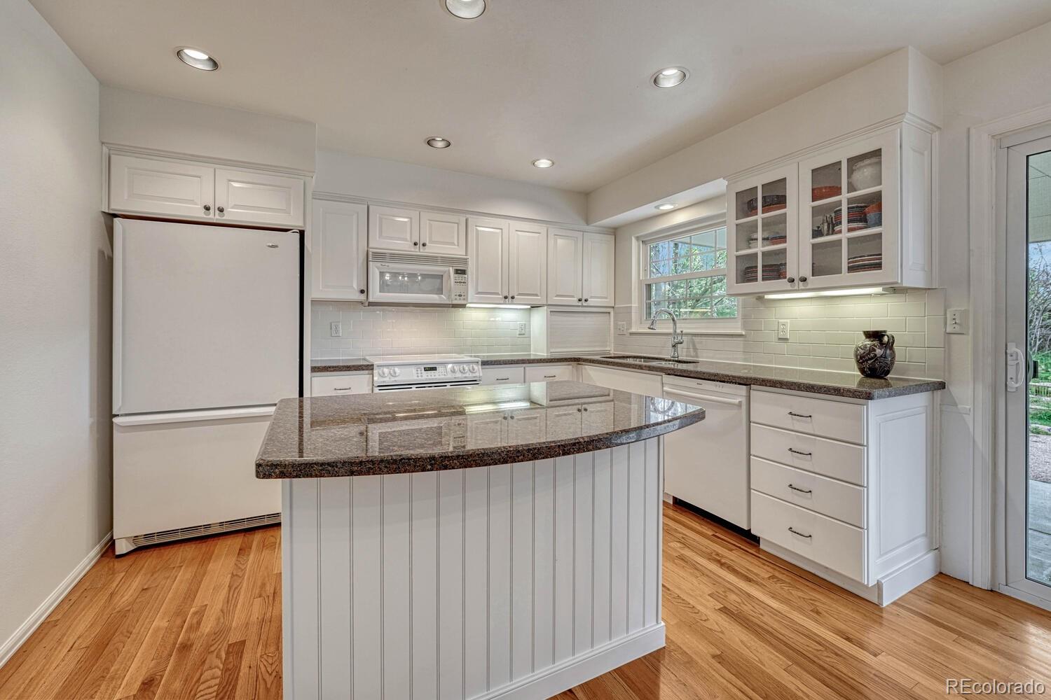 MLS Image #15 for 7100 s hudson circle,centennial, Colorado