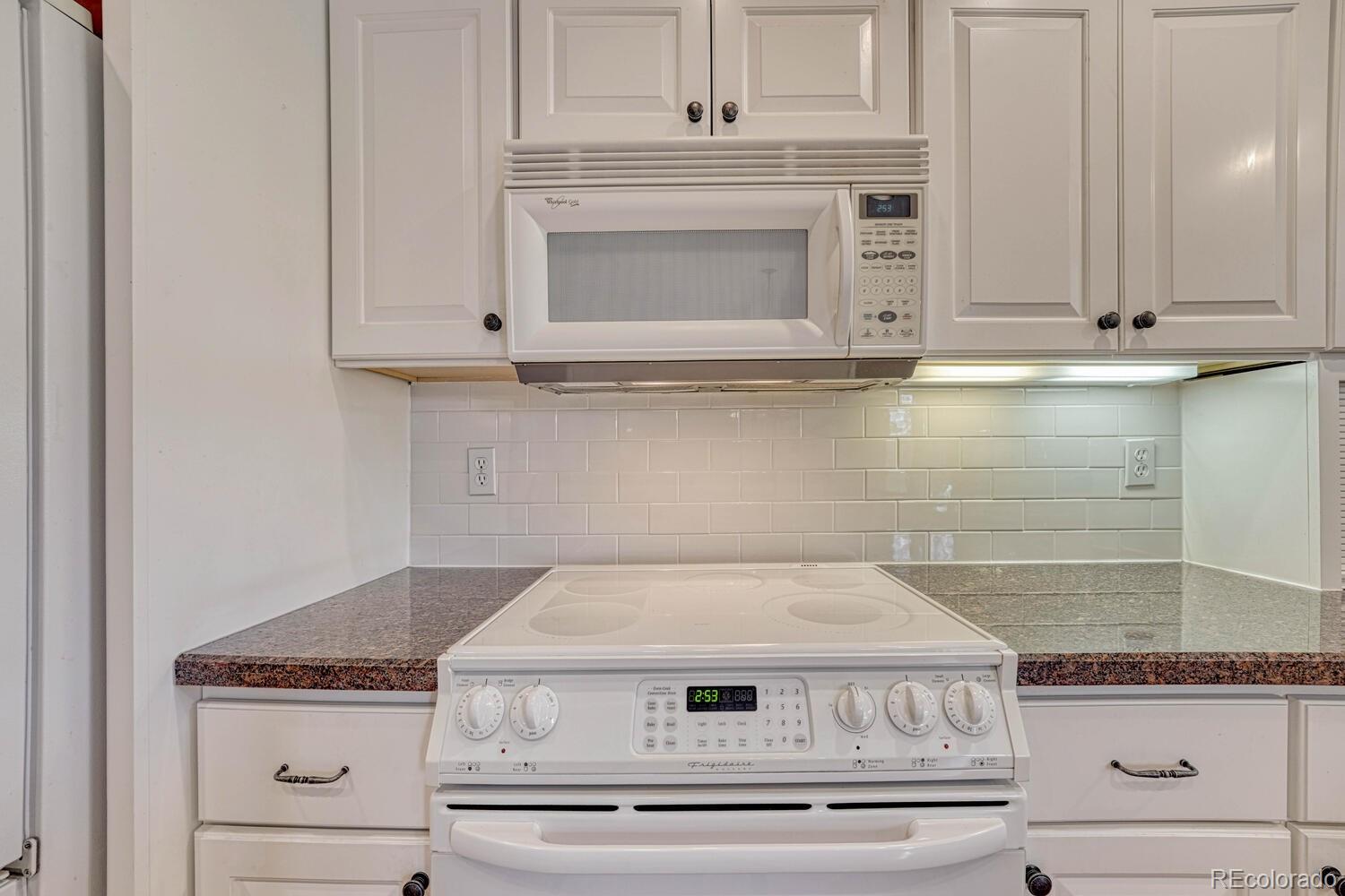 MLS Image #19 for 7100 s hudson circle,centennial, Colorado