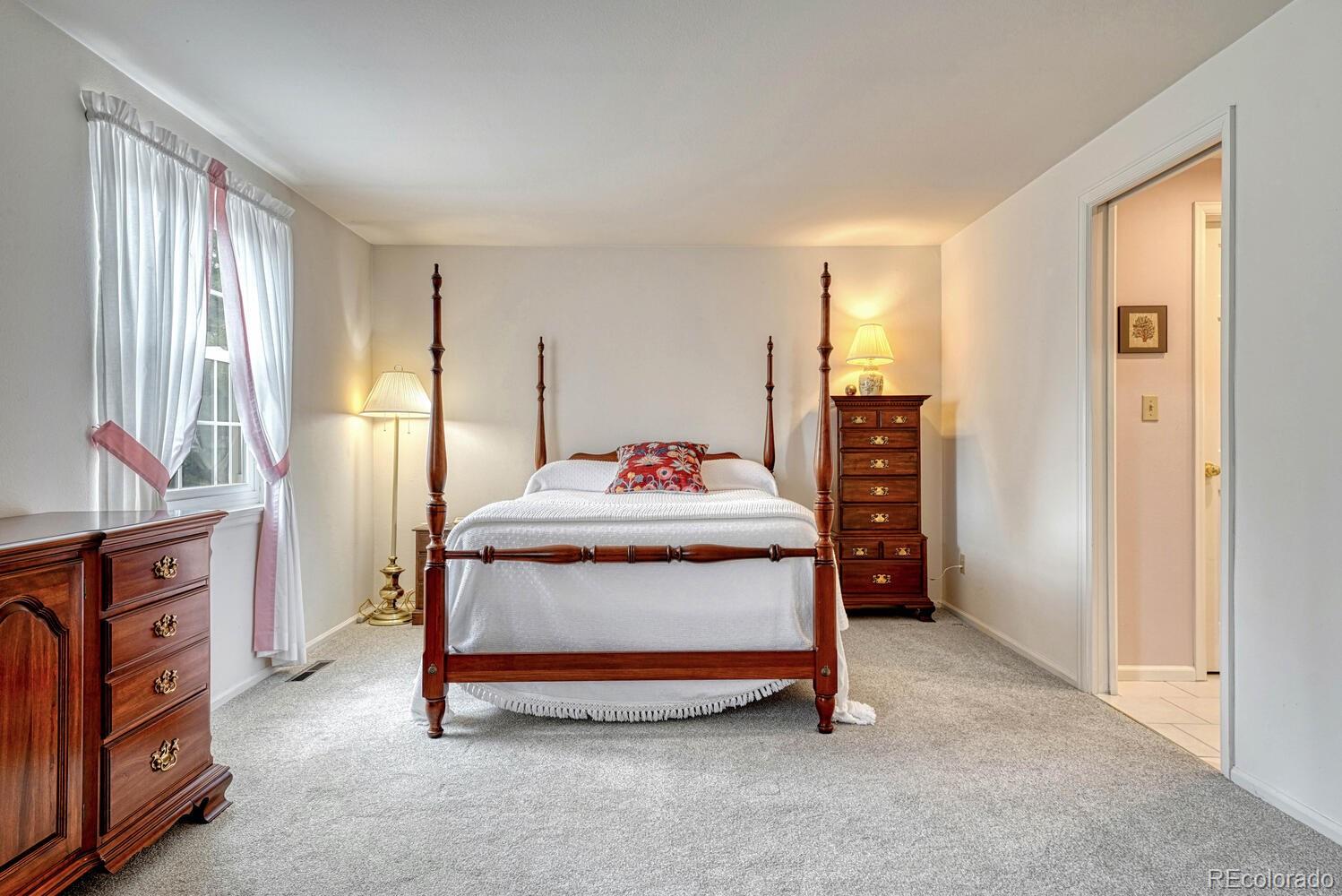 MLS Image #25 for 7100 s hudson circle,centennial, Colorado