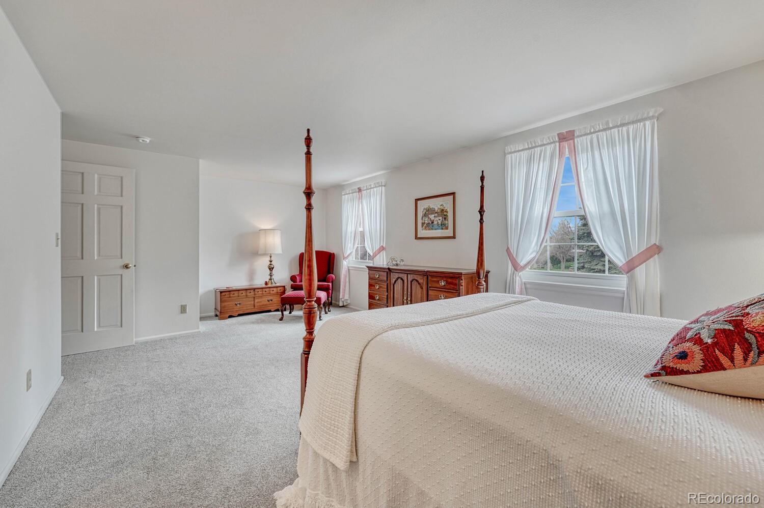 MLS Image #27 for 7100 s hudson circle,centennial, Colorado