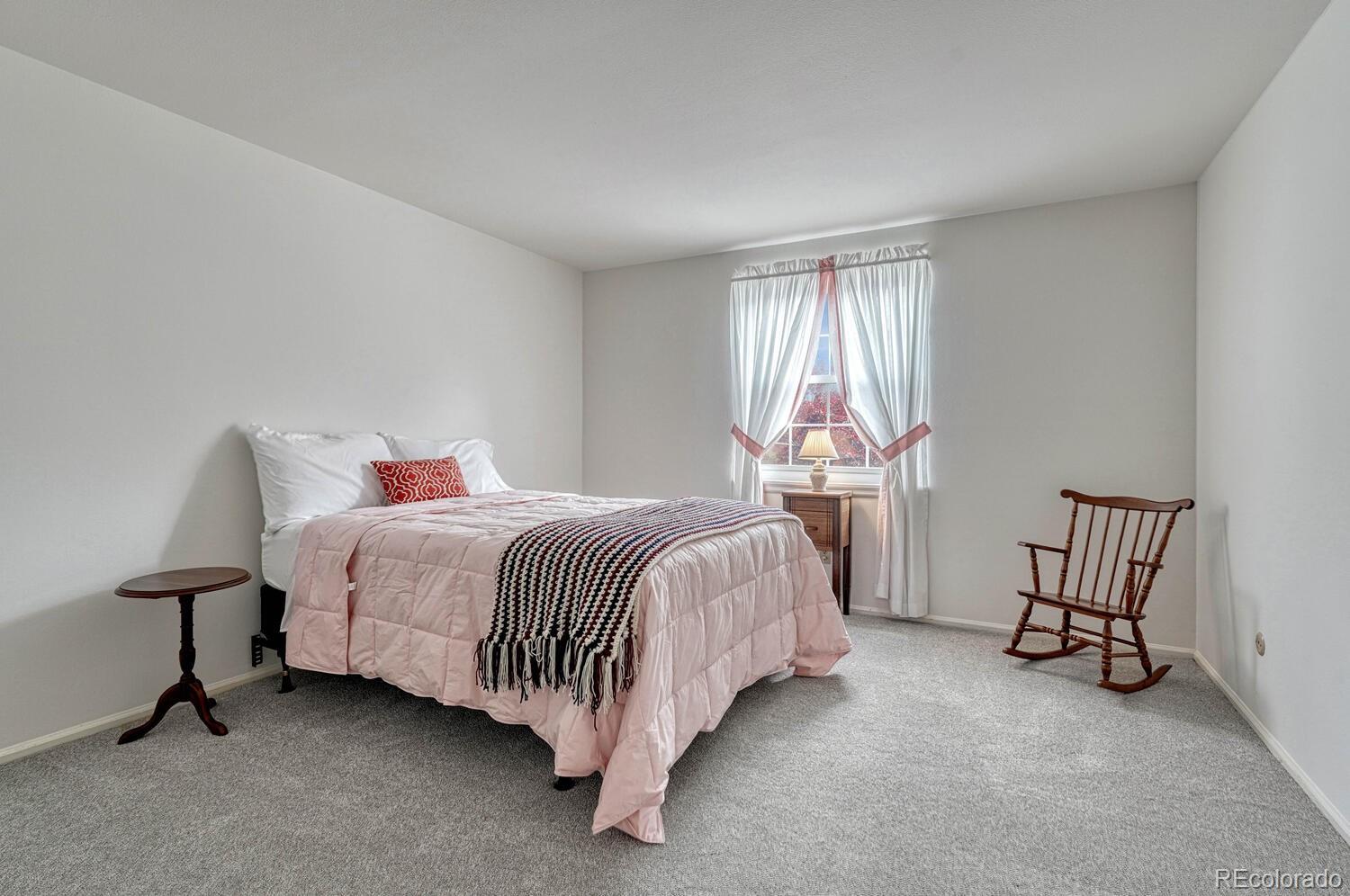 MLS Image #35 for 7100 s hudson circle,centennial, Colorado