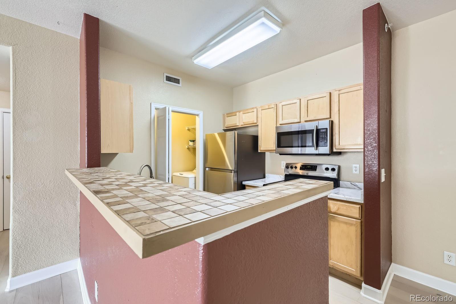 MLS Image #8 for 4451 s ammons street 1-304,littleton, Colorado
