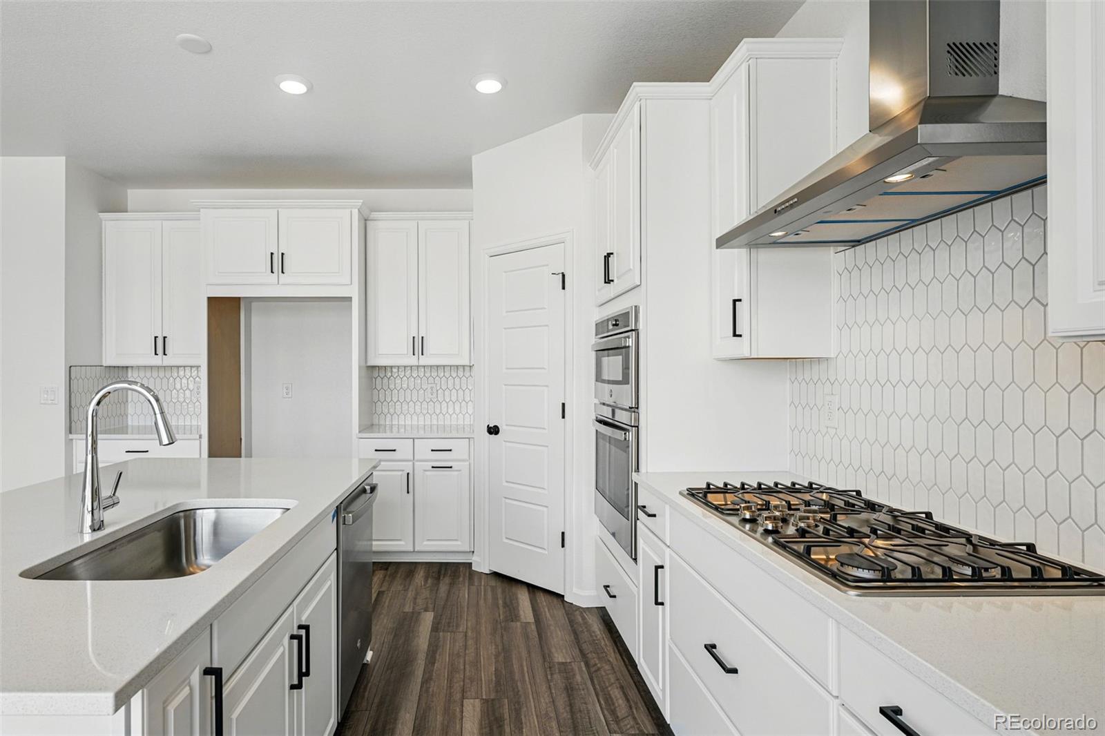 MLS Image #12 for 7279  prairie sage place,littleton, Colorado
