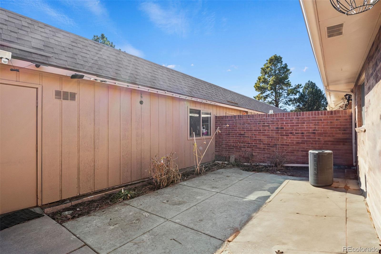 MLS Image #16 for 2110  chautard drive,pueblo, Colorado