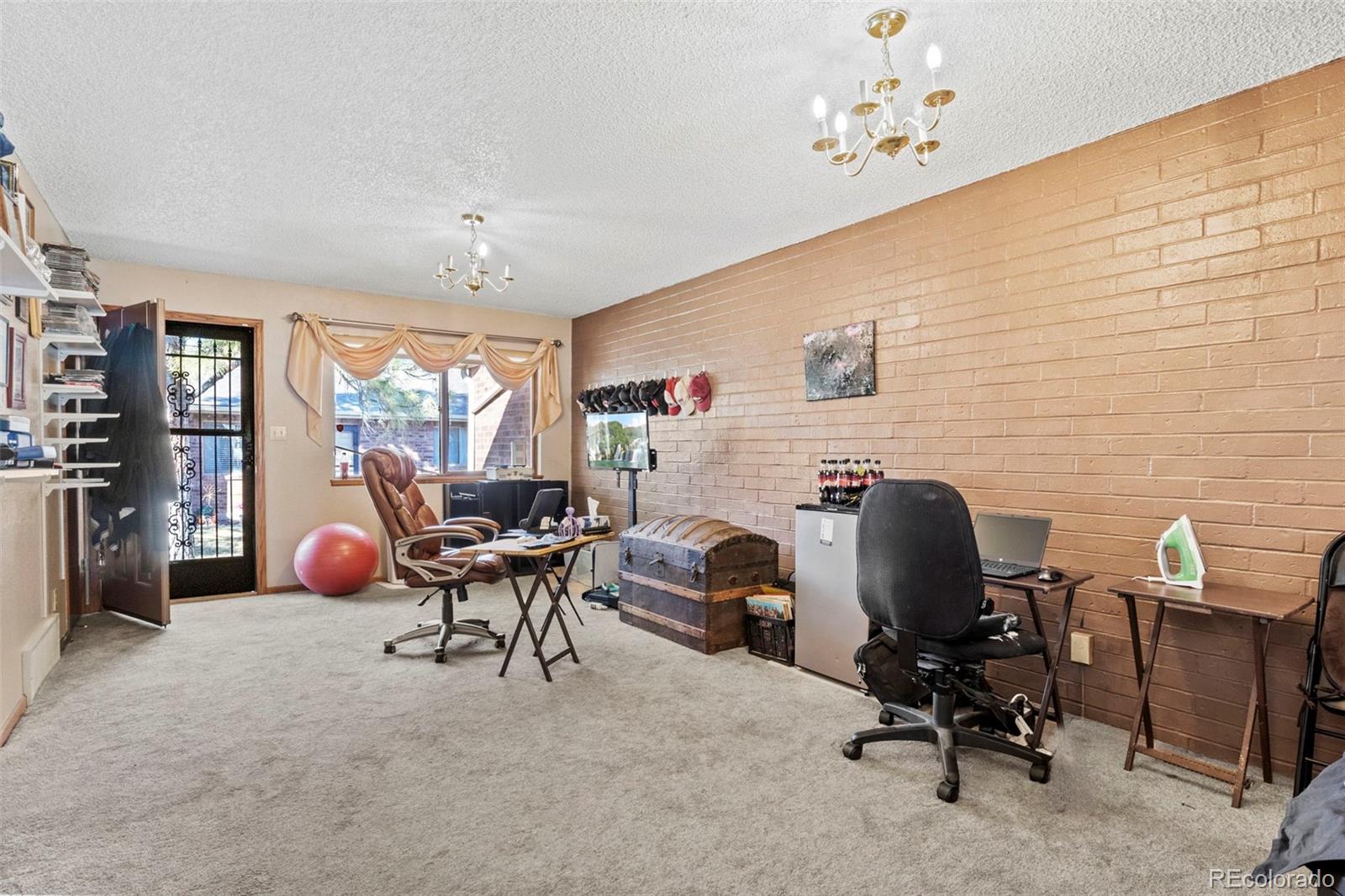 MLS Image #4 for 2110  chautard drive,pueblo, Colorado