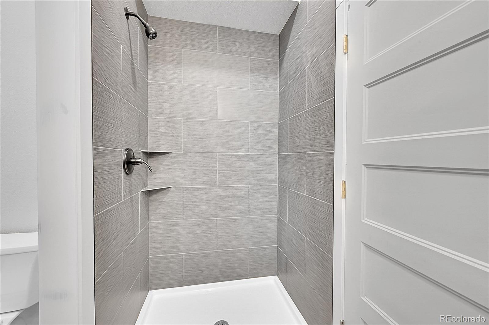 MLS Image #18 for 20 e 45th avenue,denver, Colorado