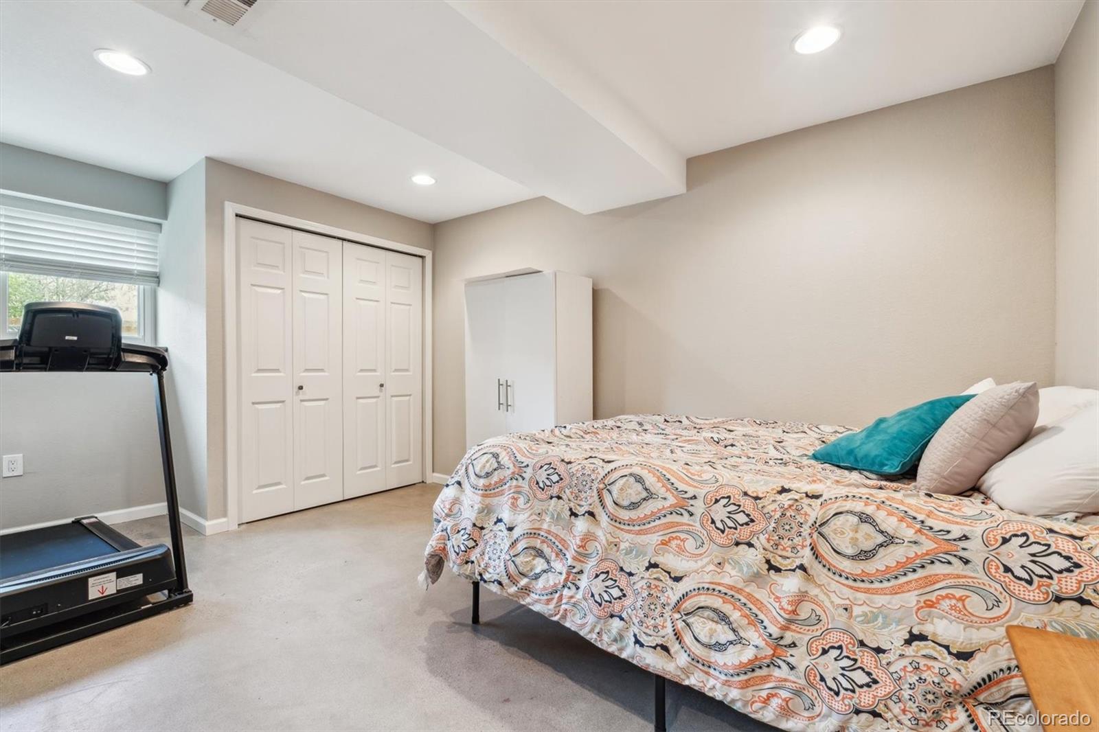 MLS Image #11 for 1142  dover way,broomfield, Colorado
