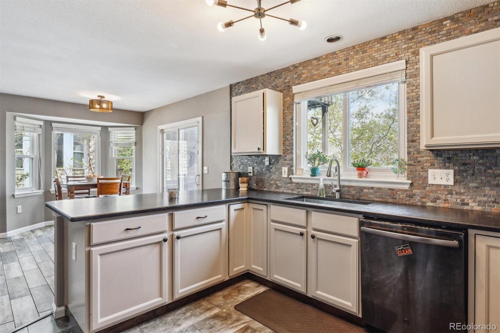 MLS Image #5 for 1142  dover way,broomfield, Colorado