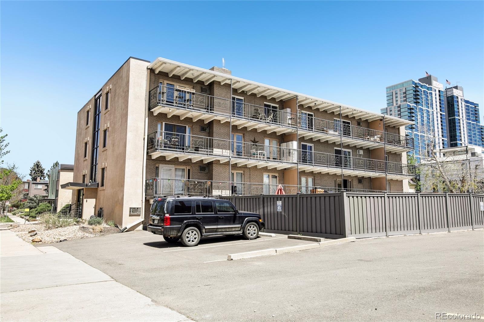 MLS Image #19 for 100 s clarkson street,denver, Colorado