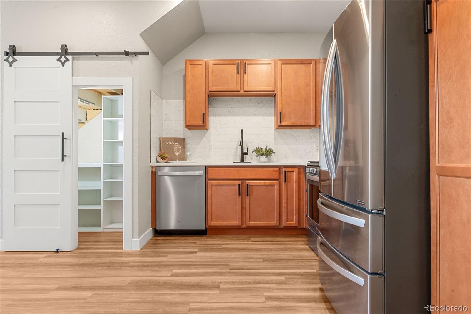MLS Image #3 for 1071  oak circle ,lakewood, Colorado