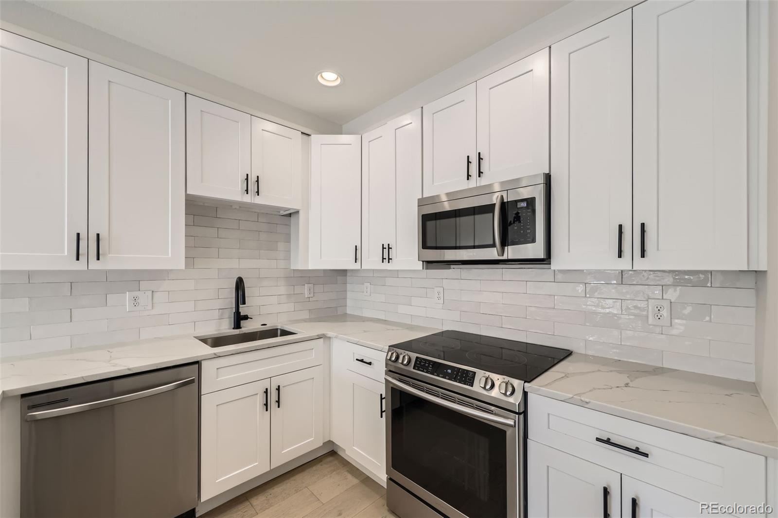 MLS Image #16 for 1462  yates street,denver, Colorado