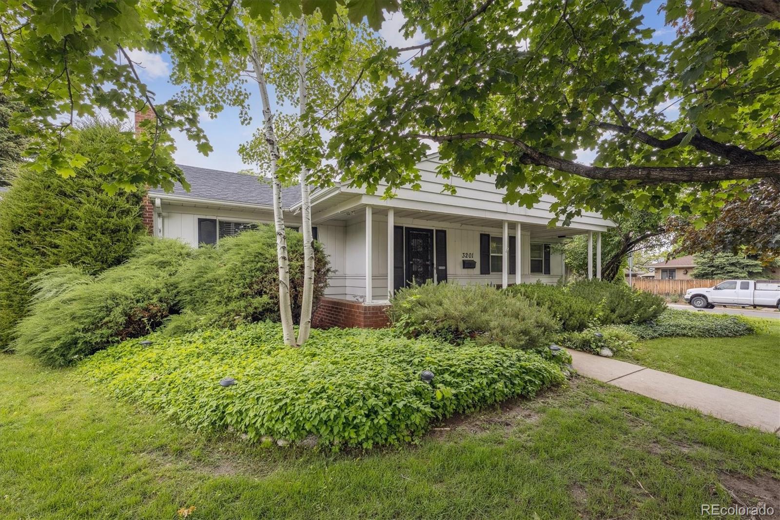 MLS Image #22 for 3201 s albion street,denver, Colorado