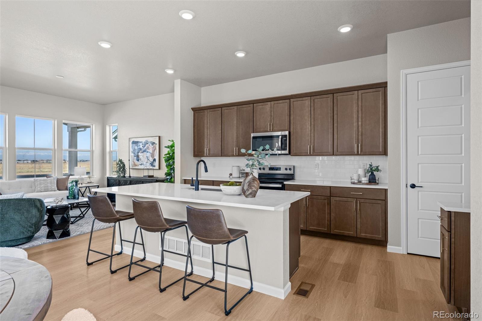 MLS Image #9 for 21044 e 63rd drive,aurora, Colorado