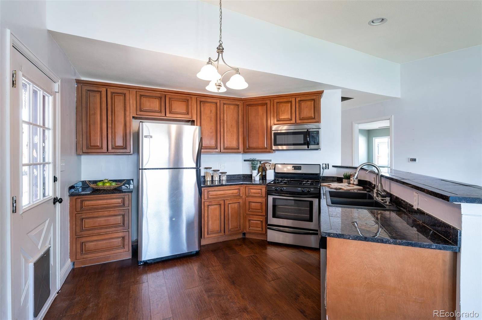 MLS Image #10 for 1451 s quitman street,denver, Colorado