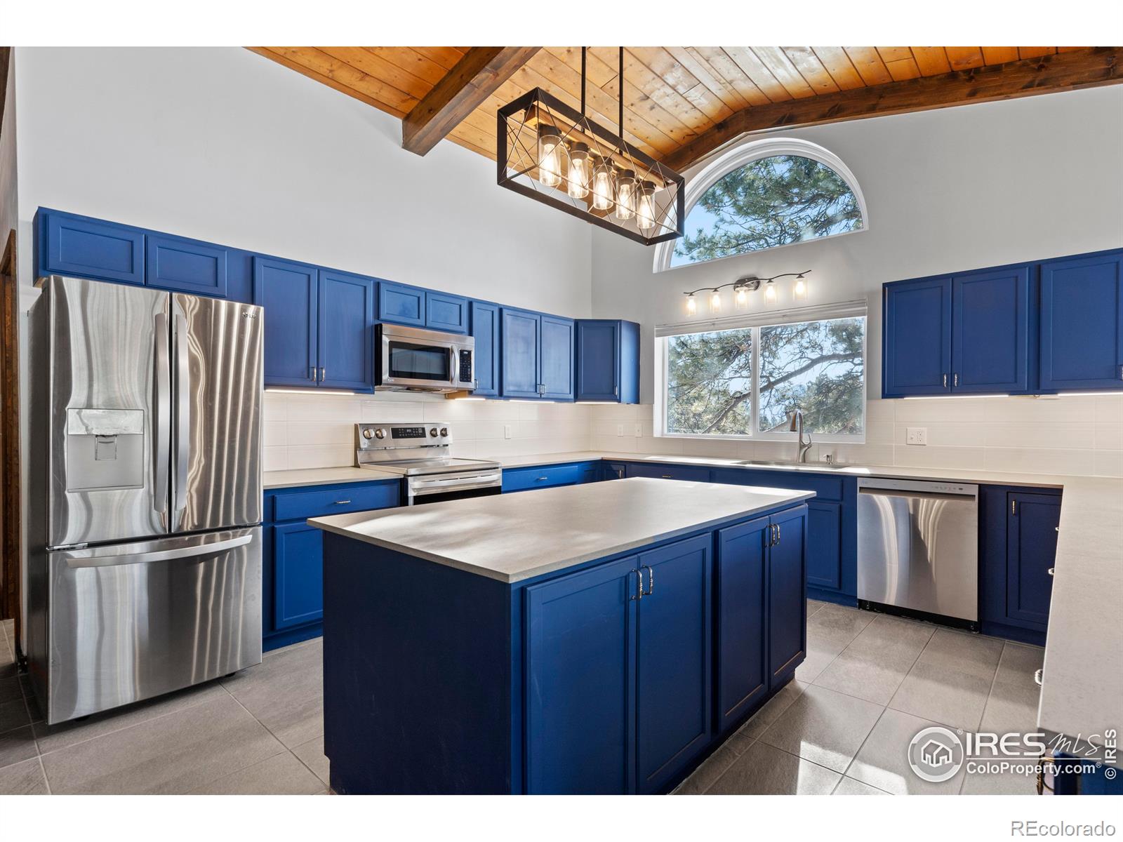 MLS Image #13 for 871  east lane,estes park, Colorado