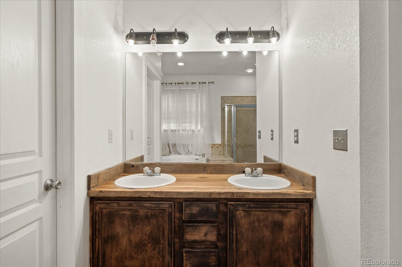 MLS Image #19 for 2080 s danube court,aurora, Colorado